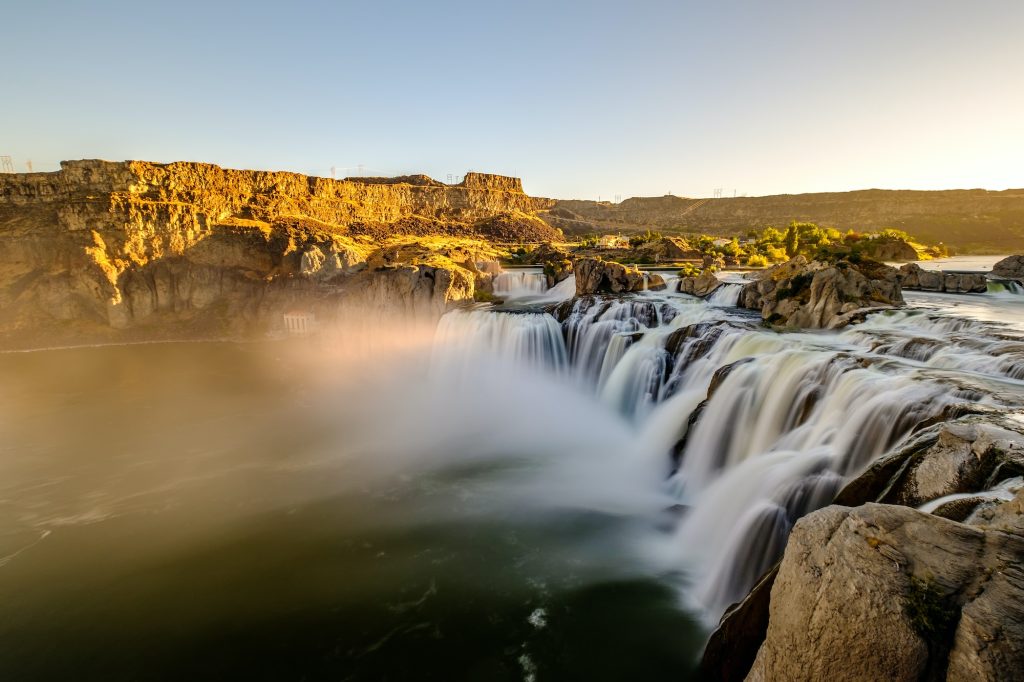 Shoshone Falls at sunrise in Twin Falls, Idaho